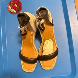 Dream Pairs Blackand Tan Wedges